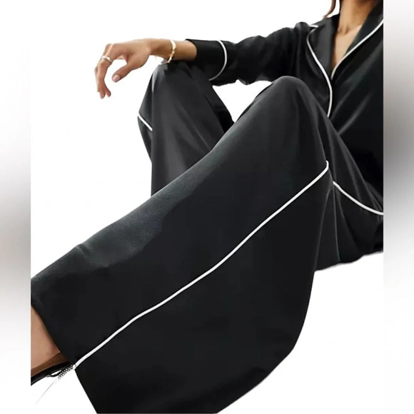 Zara satin pyjama piping style one  piece jumpsuit New - Picture 3 of 17